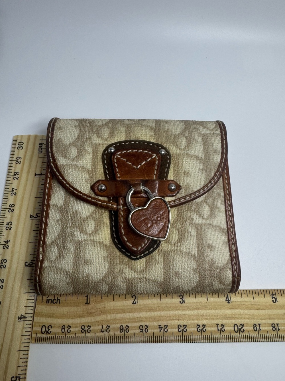 Christian Dior Rare Heart Lock Trotter Wallet Pink Interior Y2K Diorissimo Auth - Picture 11 of 13